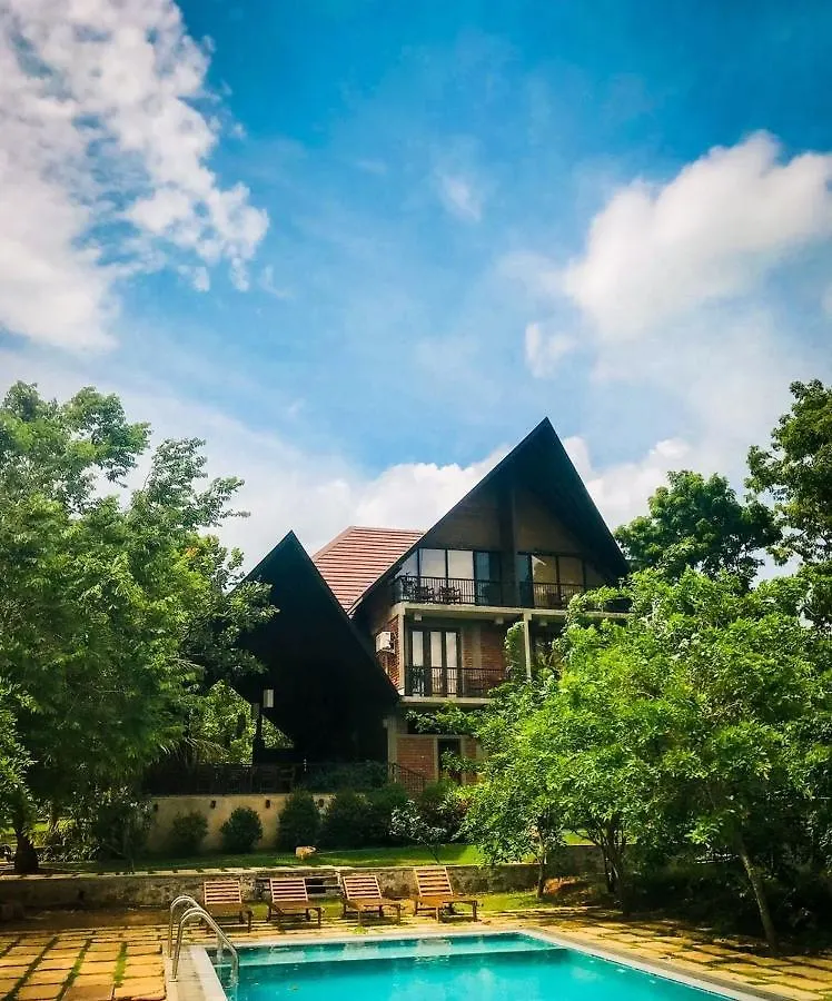 ***  Go Go Green Resort Habarana Sri Lanka