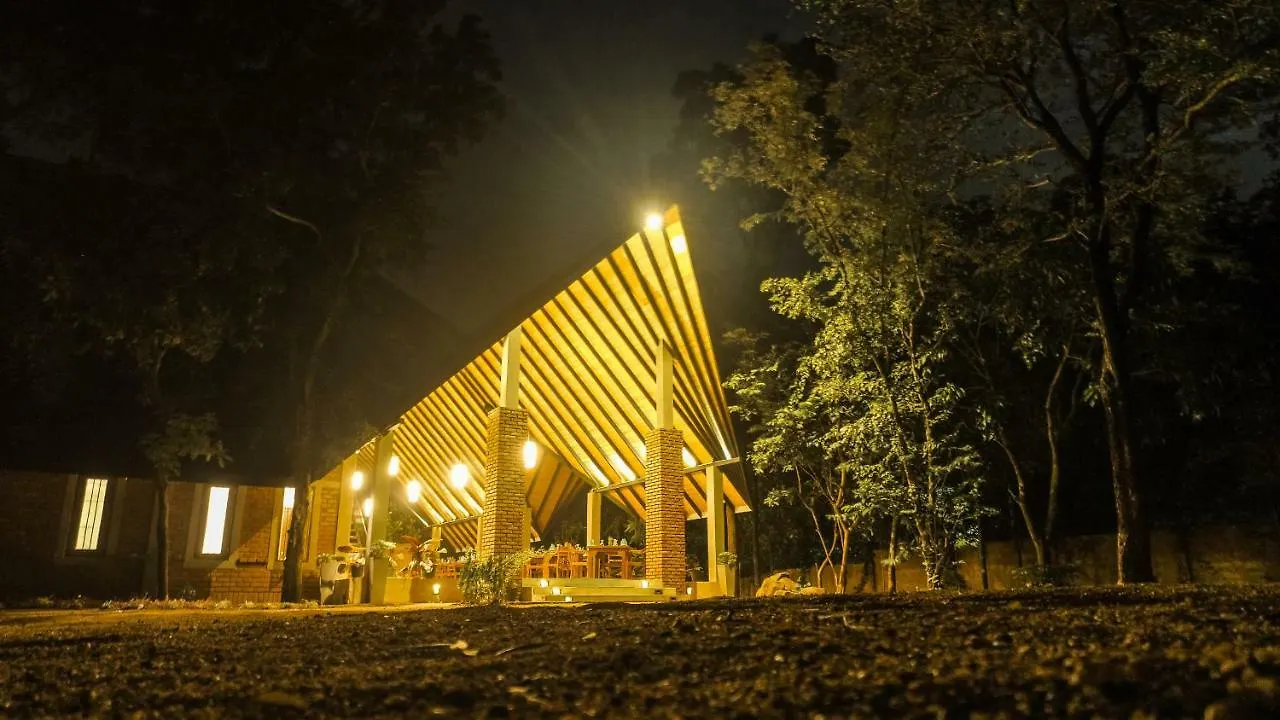 ***  Go Go Green Resort Habarana Sri Lanka